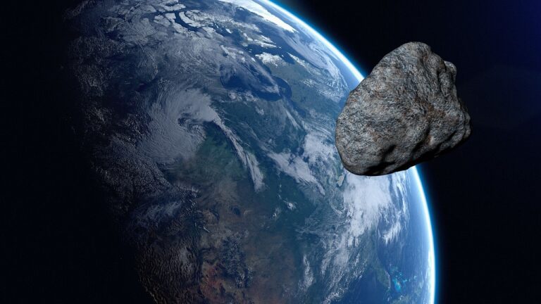 Asteroid Land Planet Cosmos Space  - urikyo33 / Pixabay