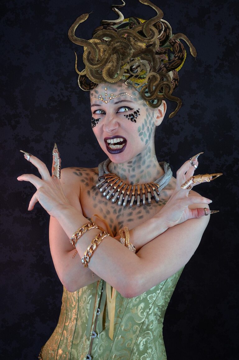 Medusa Woman Fantasy Costume  - Victoria_Borodinova / Pixabay